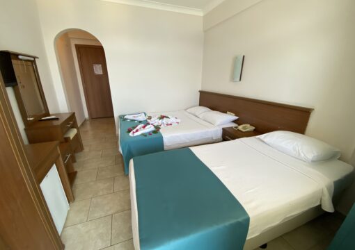 Doğa Manzaralı Oda