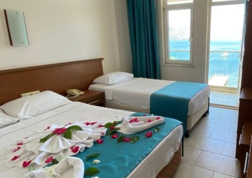 Deniz Manzaralı Oda